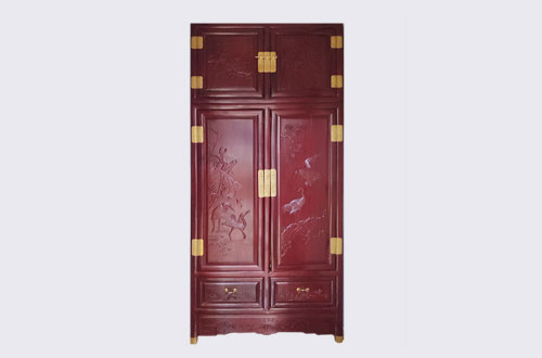 贵阳高端中式家居装修深红色纯实木衣柜